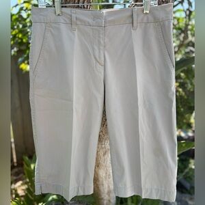 Izod Women’s Classic Tan Chino Bermuda Walking Shorts Size 8